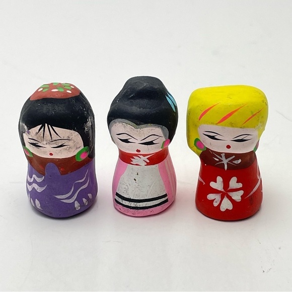 VINTAGE Hand Painted Kokeshi 1” Clay Dolls Lot of 3 - Picture 6 of 10